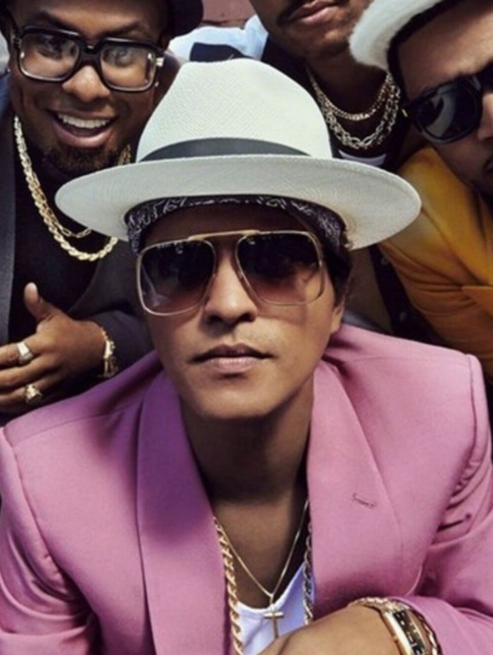 Bruno Mars “Uptown Funk” NEOSTYLE Society 150 Sunglasses – Brown Gradient